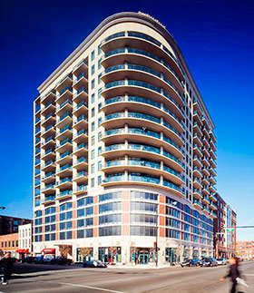 340 West Superior Street, Chicago, 1999-2002